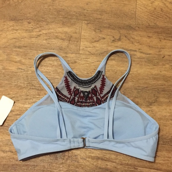 Swimsuit top - Picture 3 of 3